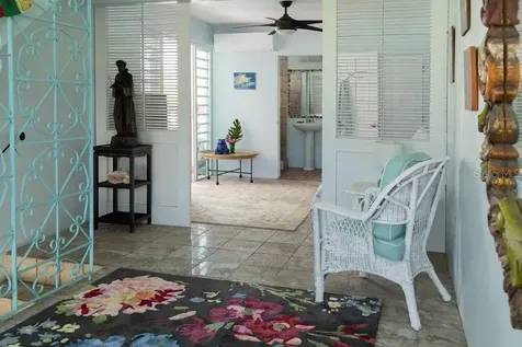 393 Calle Jose Sueiro Vieques PR 00765
