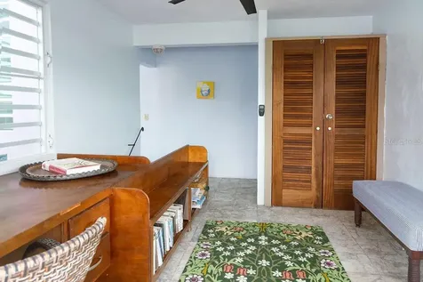 393 Calle Jose Sueiro Vieques PR 00765