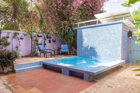 393 Calle Jose Sueiro Vieques PR 00765