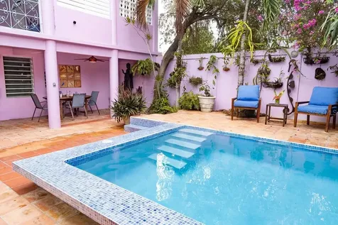 393 Calle Jose Sueiro Vieques PR 00765
