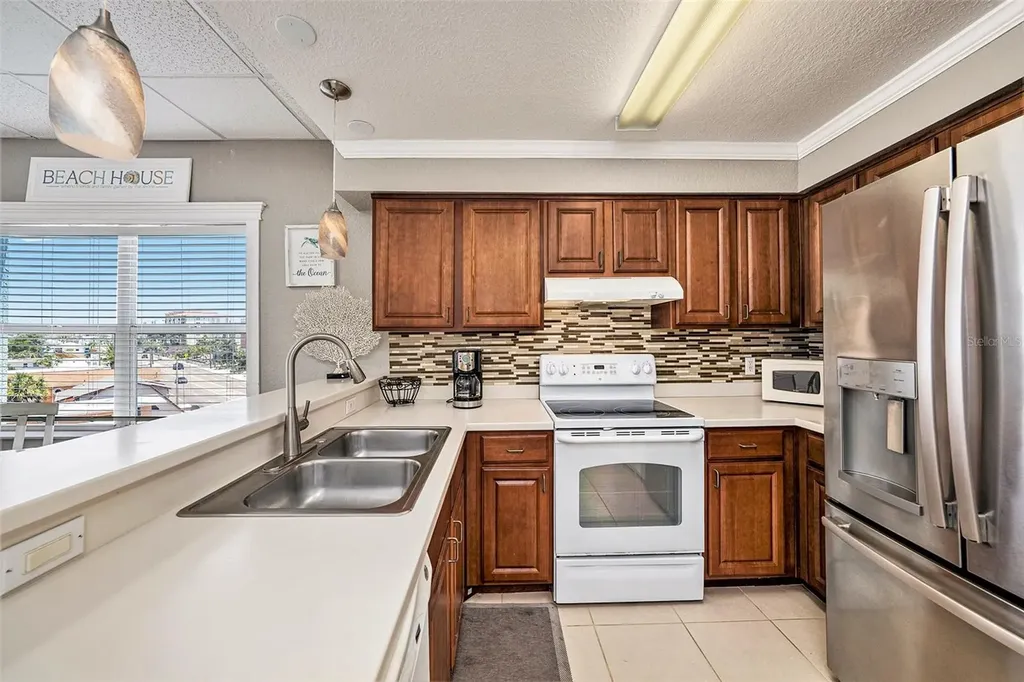 13999 Gulf Boulevard St Petersburg FL 33708