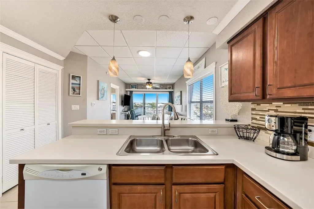 13999 Gulf Boulevard St Petersburg FL 33708