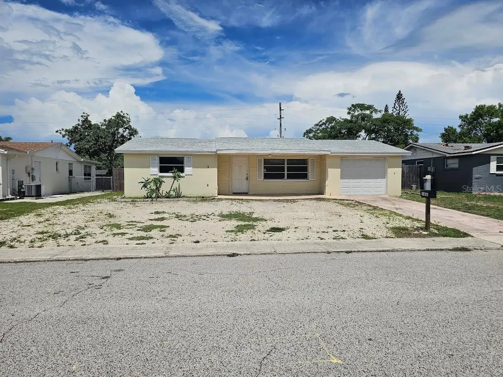 3241 Finch Drive Holiday FL 34690