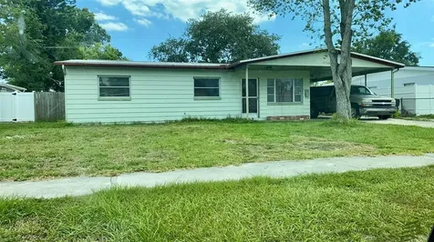 7706 W Henry Avenue Tampa FL 33615