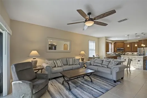 1716 Altavista Circle Lakeland FL 33810