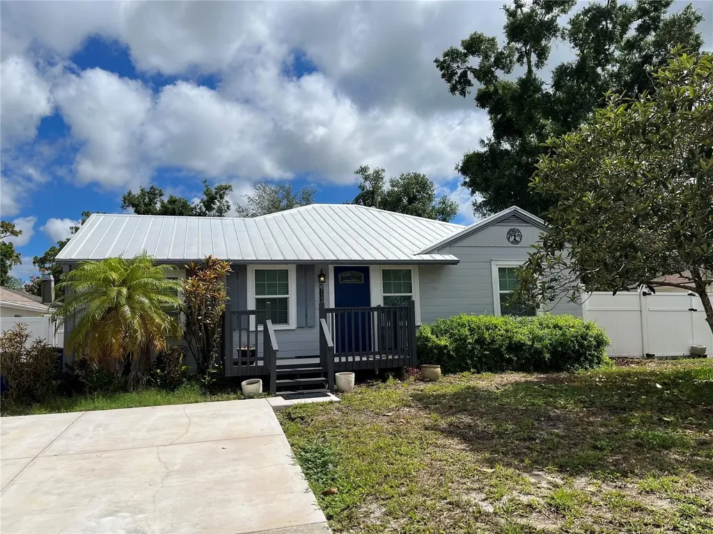 7125 Mauna Loa Boulevard Sarasota FL 34241