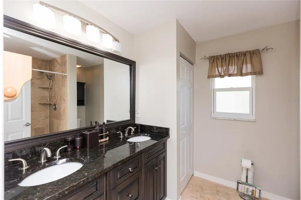 7 Lancaster Lane Palm Coast FL 32137