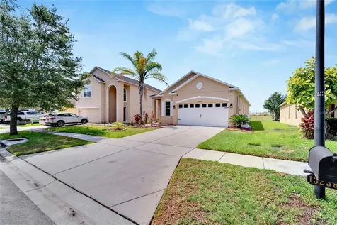 13239 Waterford Castle Drive Dade City FL 33525