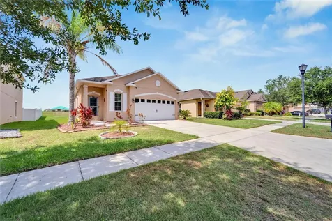13239 Waterford Castle Drive Dade City FL 33525