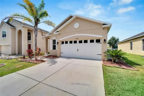 13239 Waterford Castle Drive Dade City FL 33525
