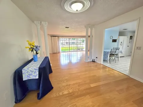 4096 Summerwood Avenue Orlando FL 32812