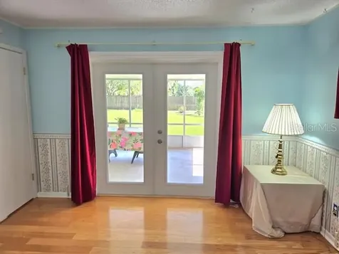 4096 Summerwood Avenue Orlando FL 32812