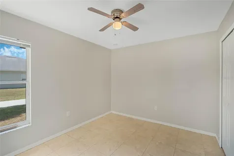 933 Van Loon Court Kissimmee FL 34758