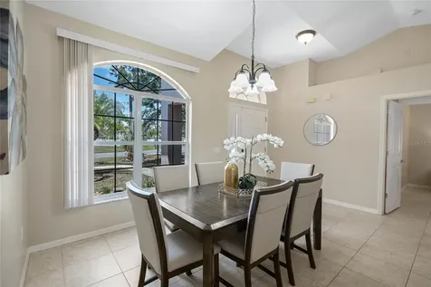 933 Van Loon Court Kissimmee FL 34758
