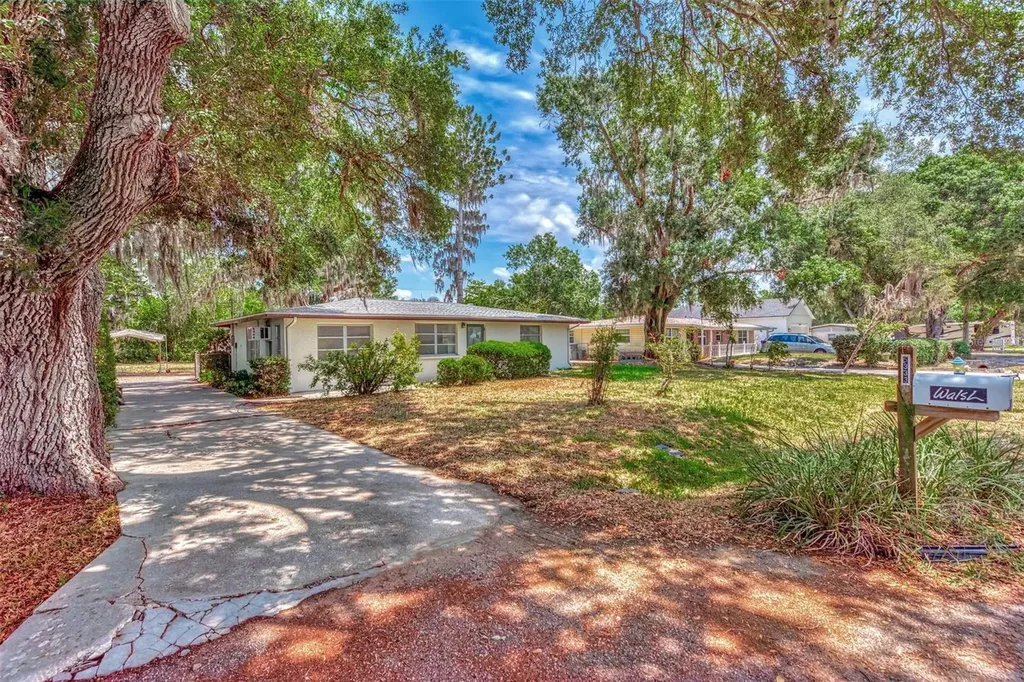 5333 Antoinette Street Sarasota FL 34232