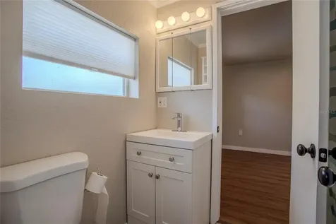 1208 Osceola Avenue Tavares FL 32778