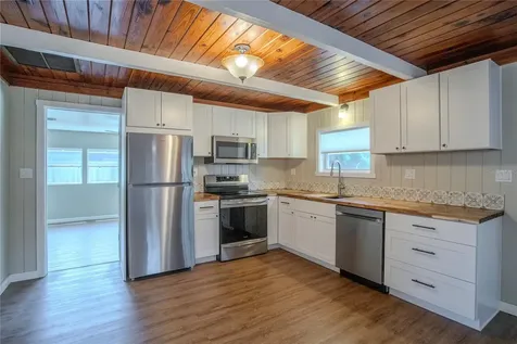 1208 Osceola Avenue Tavares FL 32778