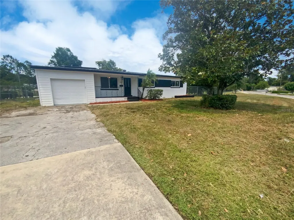 3009 Drake Drive Orlando FL 32810
