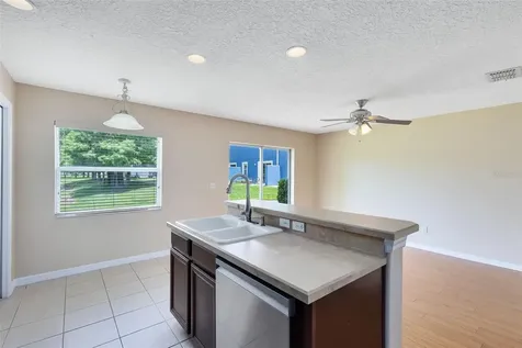 12956 Lexington Summit Street Orlando FL 32828