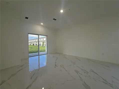 1746 Barton Towne Circle St Cloud FL 34769