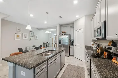 6885 Citrus Creek Lane Tampa FL 33625
