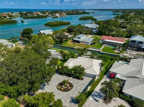 611 Ramblin Rose Lane Nokomis FL 34275