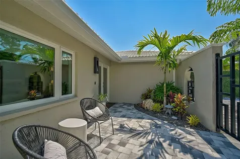 611 Ramblin Rose Lane Nokomis FL 34275