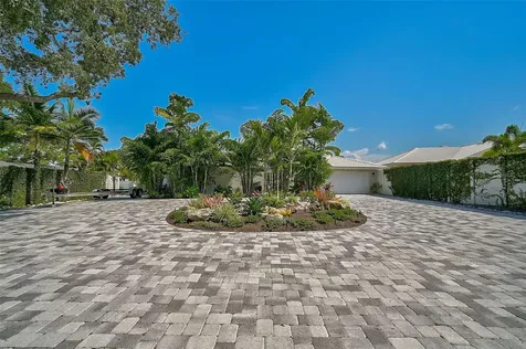 611 Ramblin Rose Lane Nokomis FL 34275