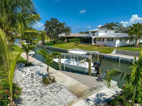611 Ramblin Rose Lane Nokomis FL 34275