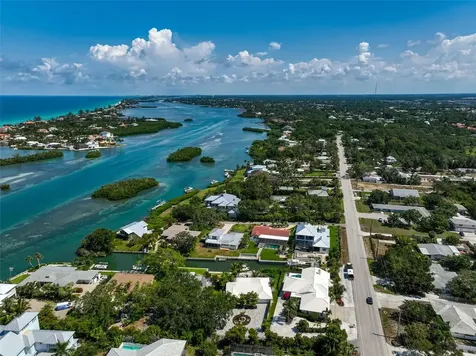611 Ramblin Rose Lane Nokomis FL 34275