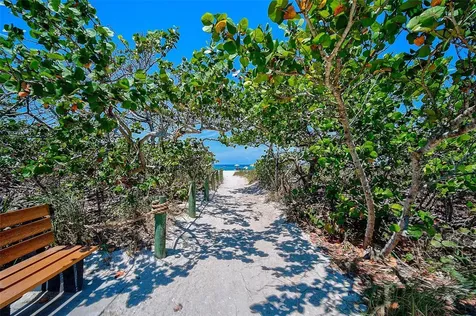 611 Ramblin Rose Lane Nokomis FL 34275