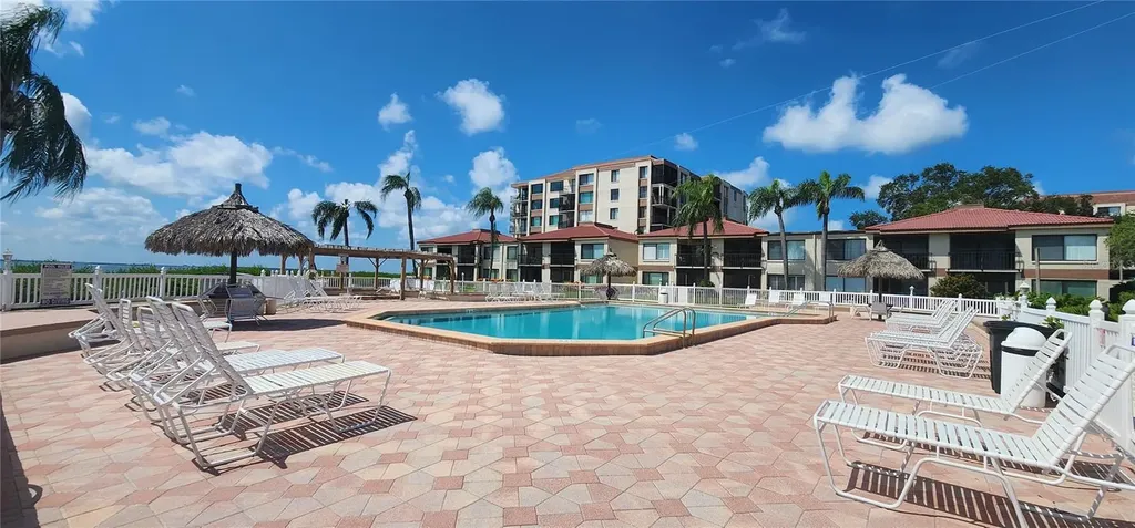 6219 Palma Del Mar Boulevard S St Petersburg FL 33715