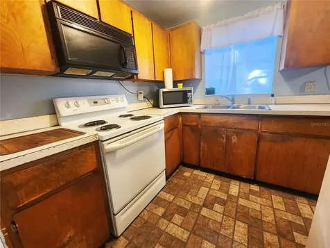 1805 Knox Avenue Sanford FL 32771