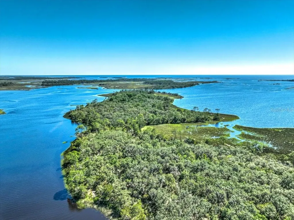 00000 Clark Island Cedar Key FL 32625