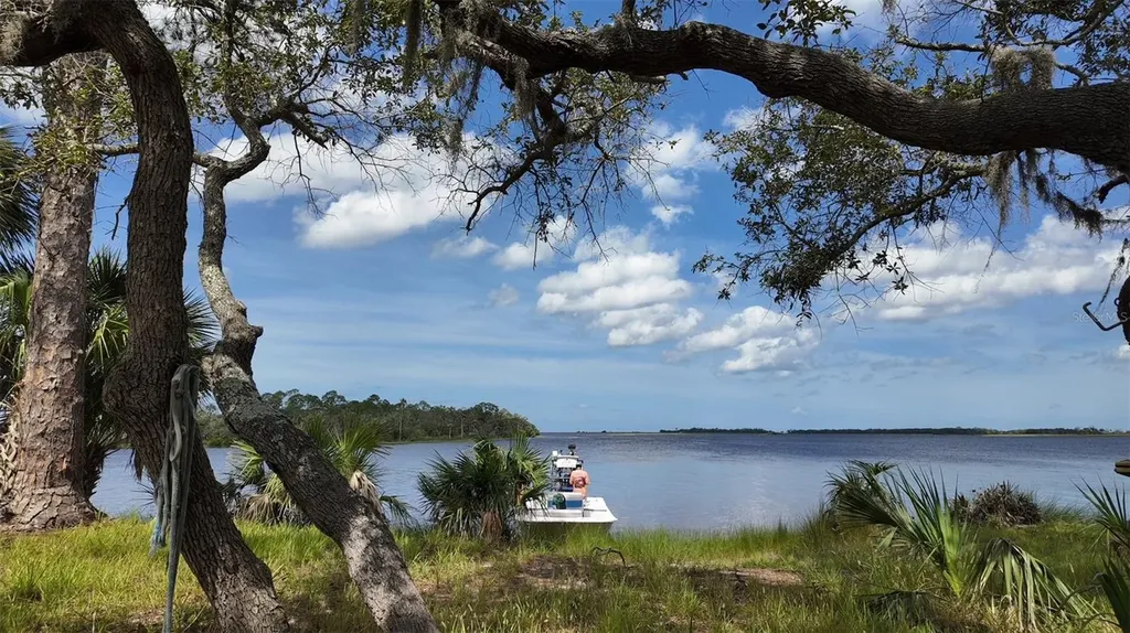 00000 Clark Island Cedar Key FL 32625