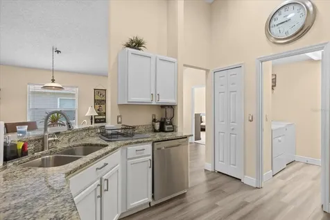 1722 Palmetto Pine Lane Orlando FL 32826