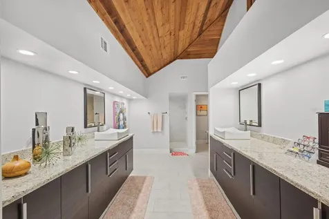 16301 Avila Boulevard Tampa FL 33613