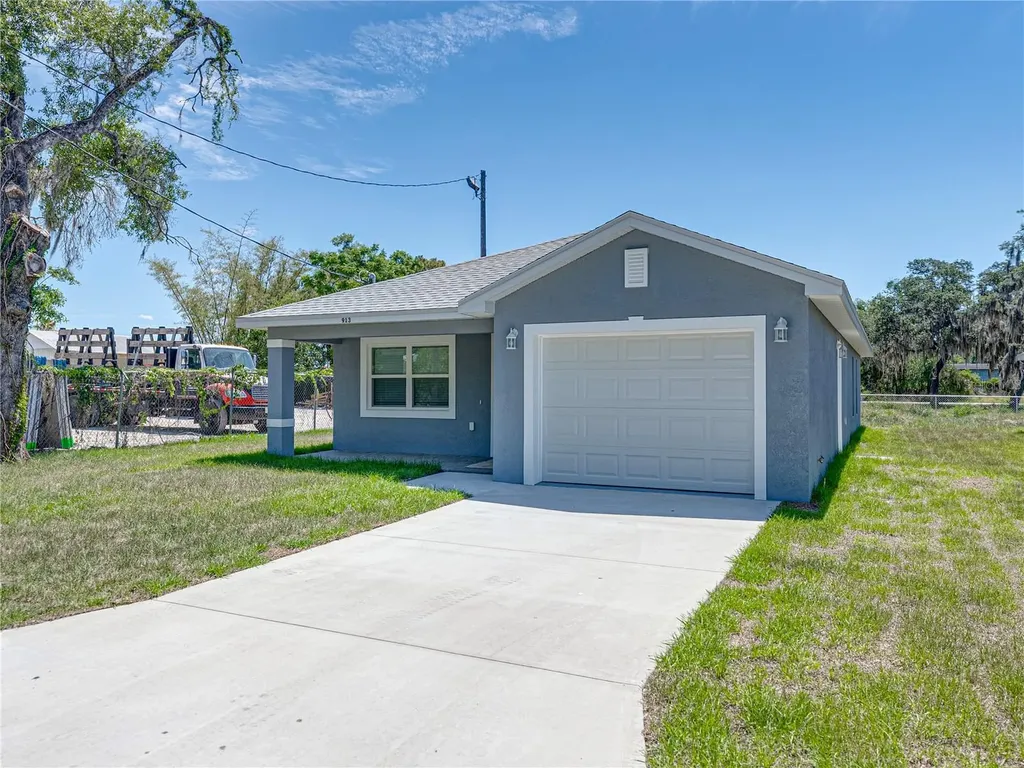 913 N Nokomis Avenue Lakeland FL 33815