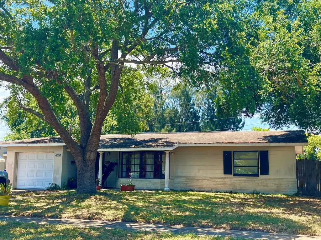 6051 34th Avenue N St Petersburg FL 33710