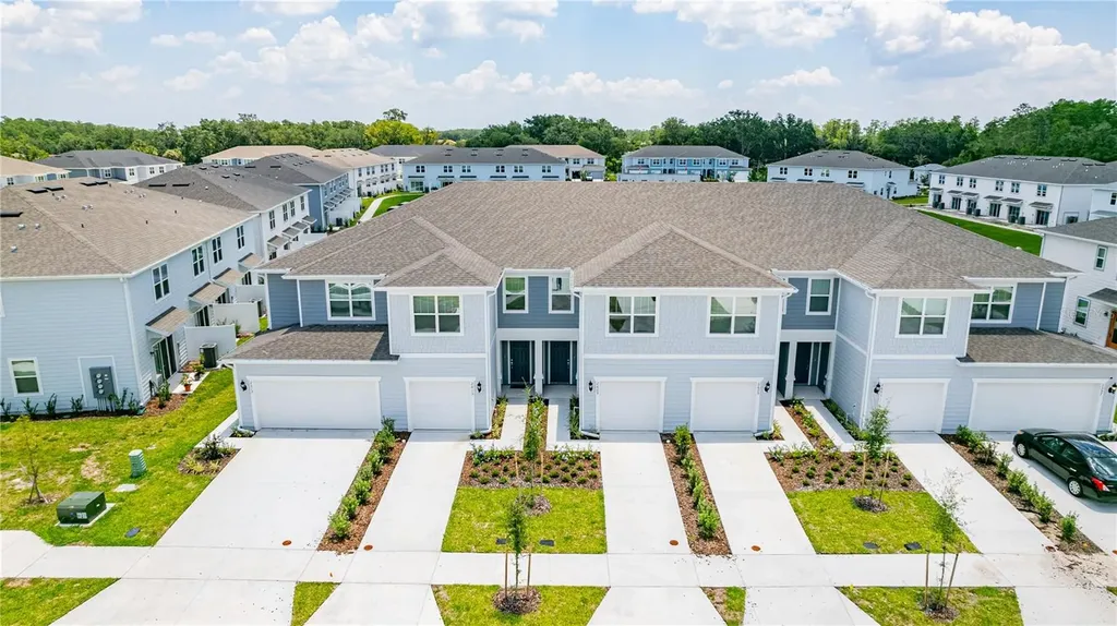 2609 Bright Jewel Street Kissimmee FL 34746