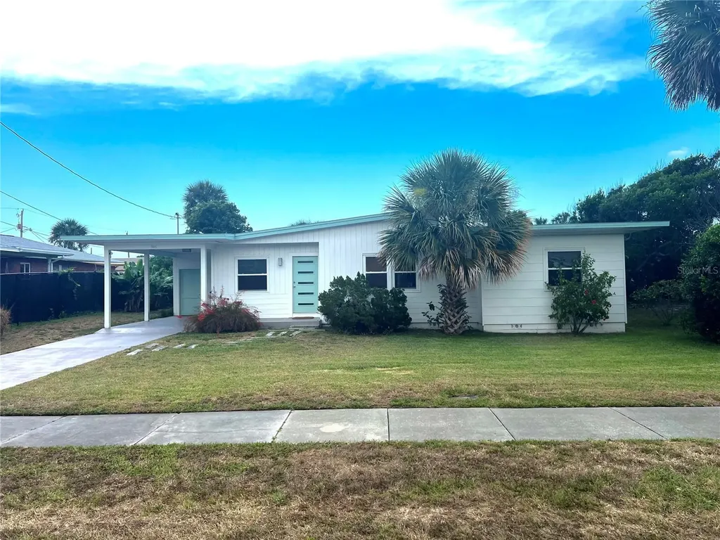 1616 N Grandview Avenue Daytona Beach FL 32118