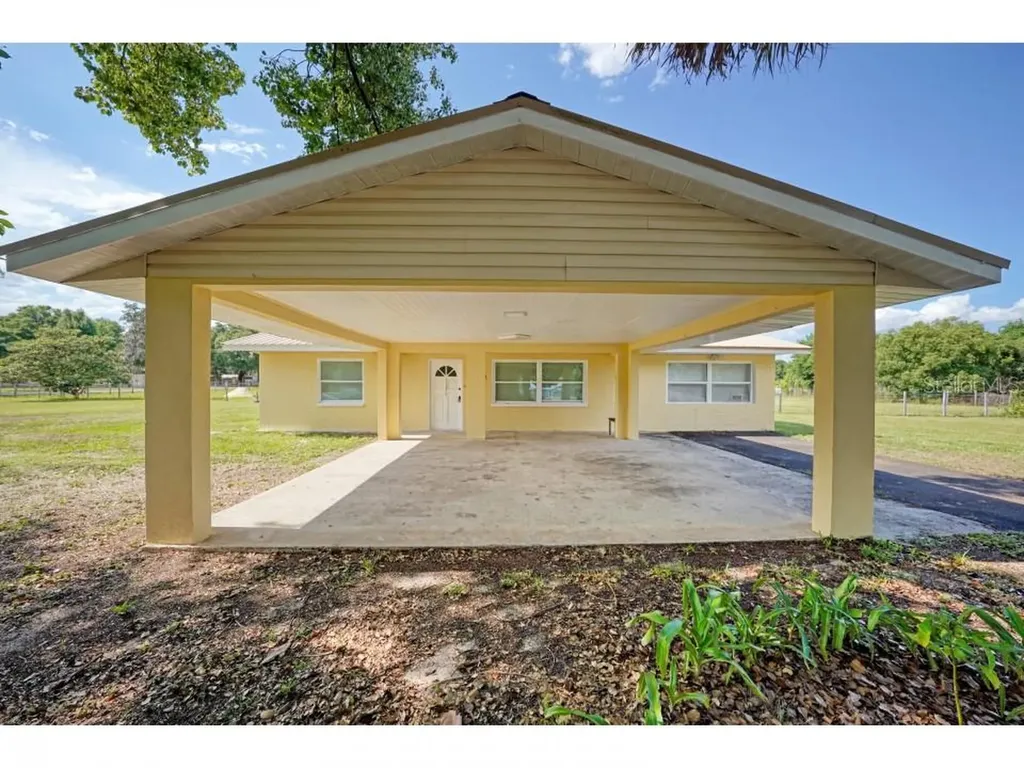 11159 SE Maricamp Road Ocala FL 34472
