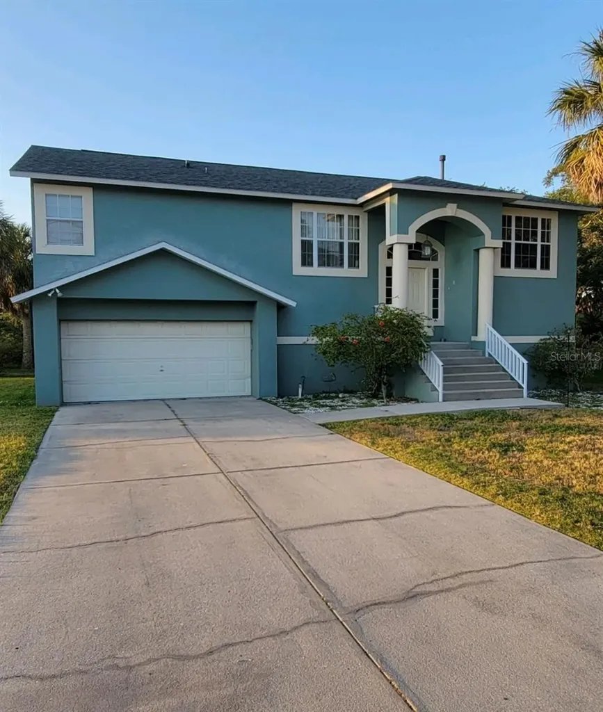 5115 Bay Boulevard Port Richey FL 34668