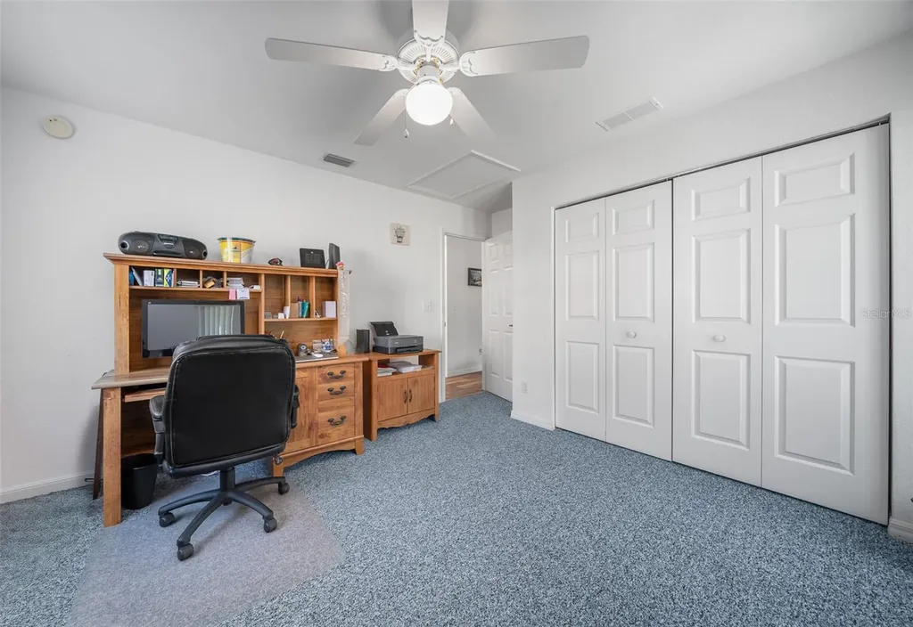 13027 NE 7th Loop Silver Springs FL 34488