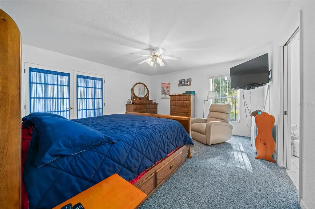 13027 NE 7th Loop Silver Springs FL 34488