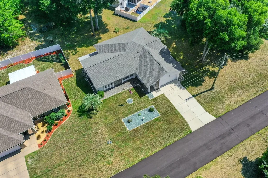 13027 NE 7th Loop Silver Springs FL 34488