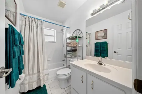 13027 NE 7th Loop Silver Springs FL 34488