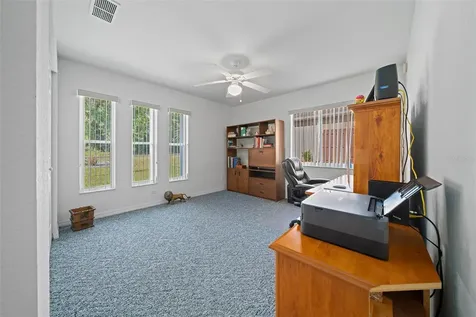 13027 NE 7th Loop Silver Springs FL 34488