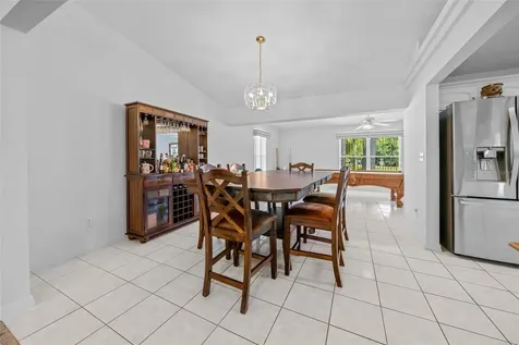 13027 NE 7th Loop Silver Springs FL 34488