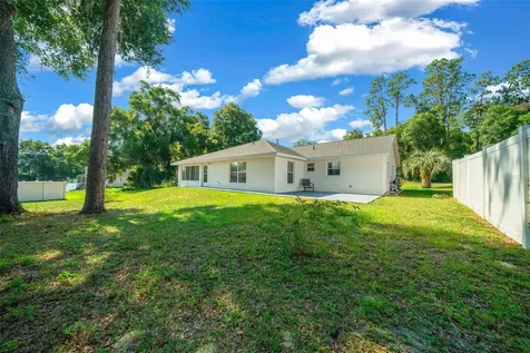 13027 NE 7th Loop Silver Springs FL 34488